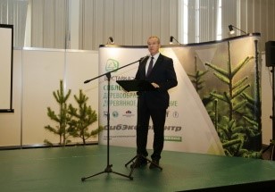 Сергей Левченко Проблемных вопросов в лесной отрасли остается немало.jpg